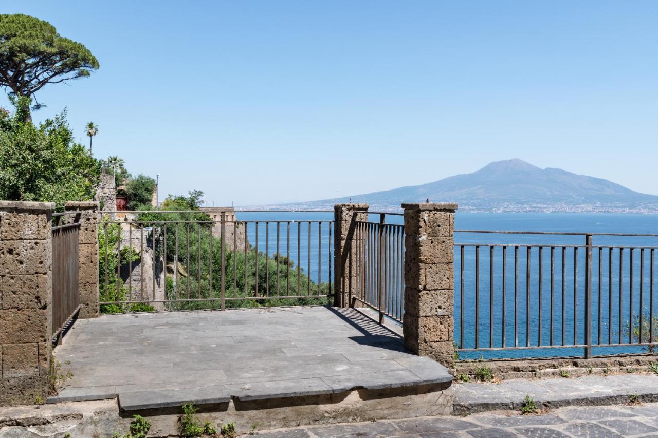 Casa Resilienza Vico Equense - 5 Min Dal Mare Apartment Exterior foto